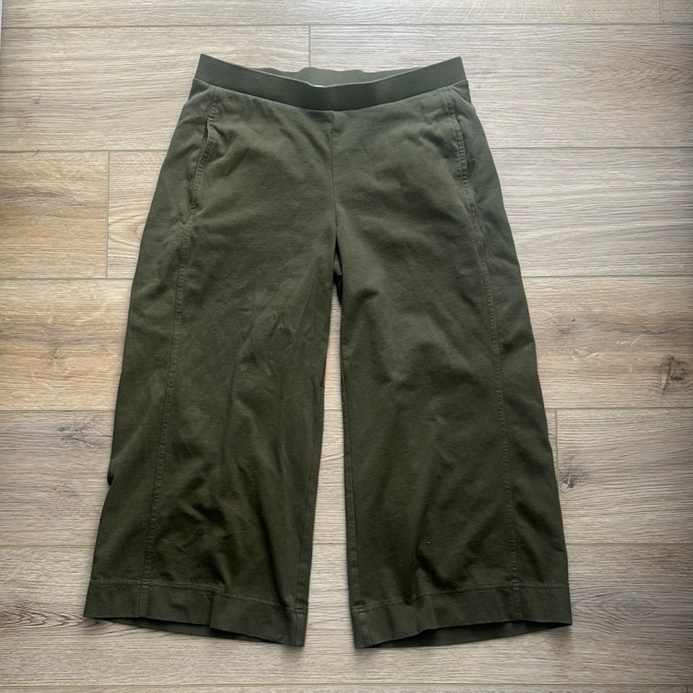 J. Jill olive pull on cotton stretch gaucho pants xs